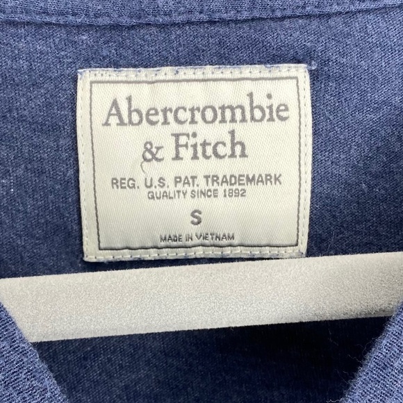 Abercrombie Tee - Picture 3 of 3